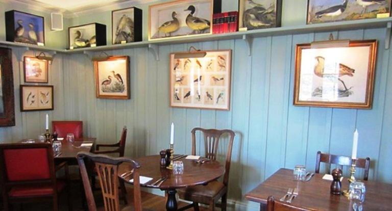 The Loch Lomond Arms Hotel Лус Екстериор снимка