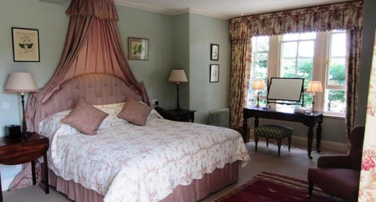 The Loch Lomond Arms Hotel Лус Екстериор снимка