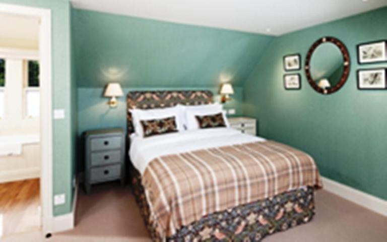 The Loch Lomond Arms Hotel Лус Екстериор снимка